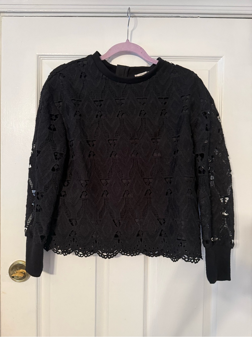 Sara Boo Black Lace Long-Sleeve Blouse
